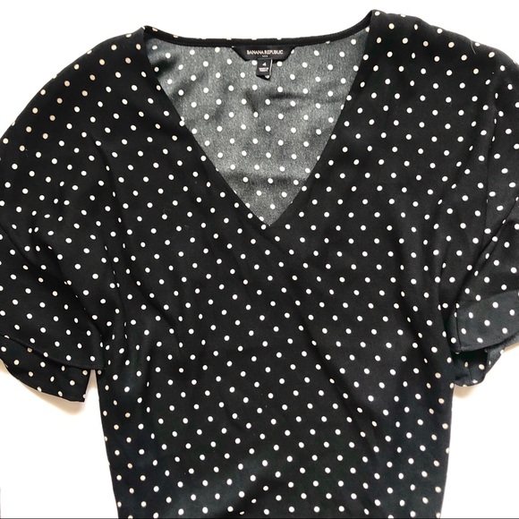 ***SOLD*** Banana Republic Polka Dot Shift Dress - Picture 2 of 4